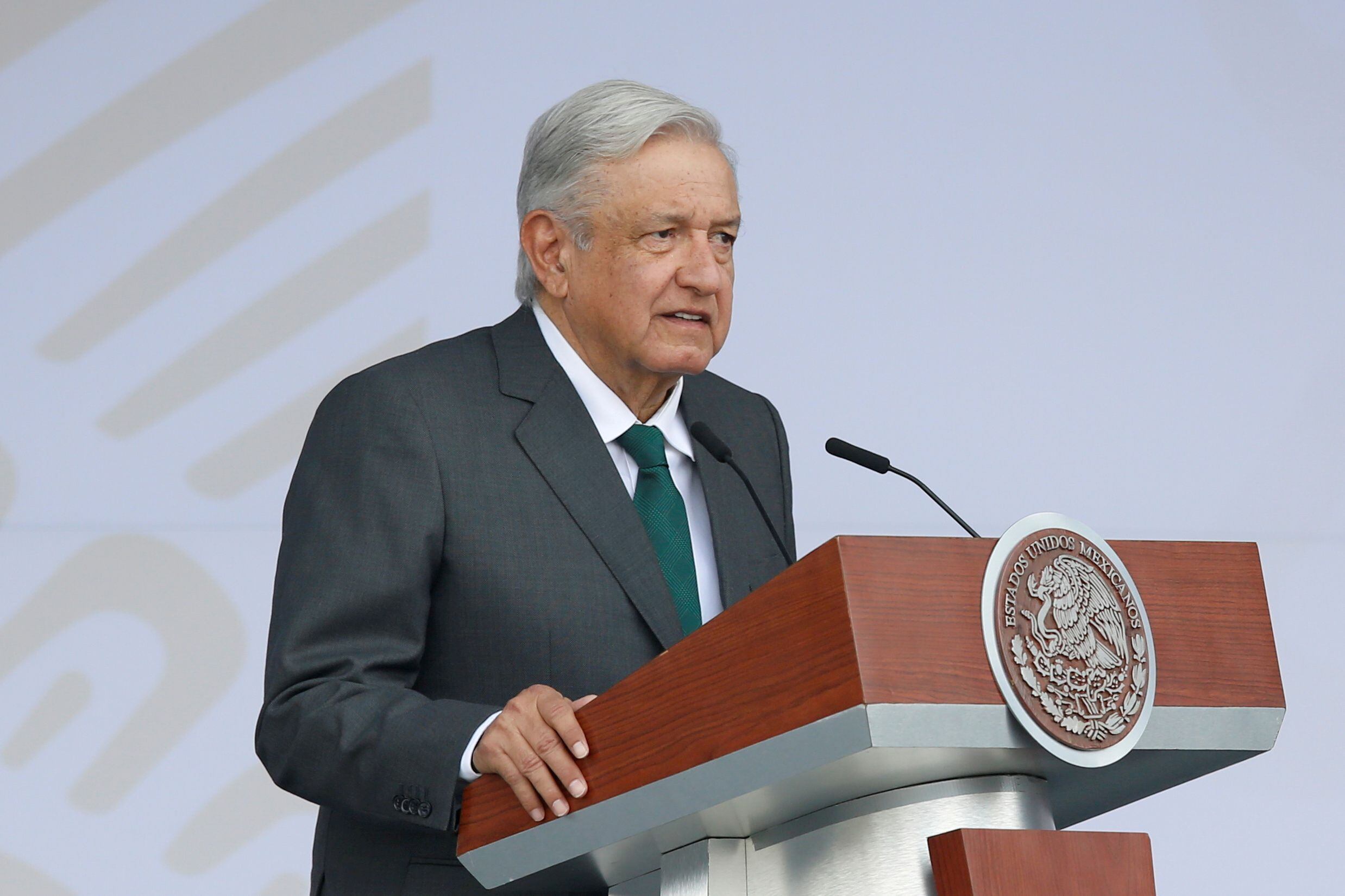 AMLO aseguró que el modelo de la 4T ha mantenido a México sin corrupción y sin deudas (Foto: REUTERS/Gustavo Graf)