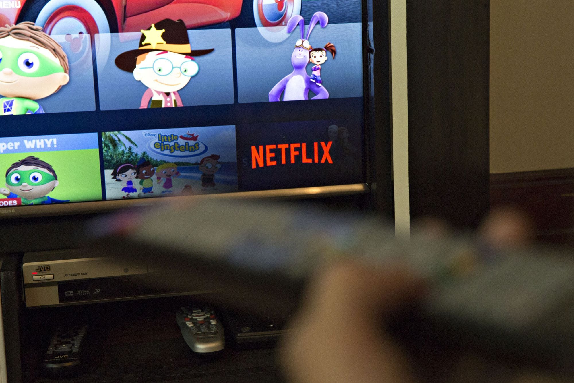 The Netflix Inc. app is displayed for a photograph on TV in Tiskilwa, Illinois. MUST CREDIT: Bloomberg photo by Daniel Acker.