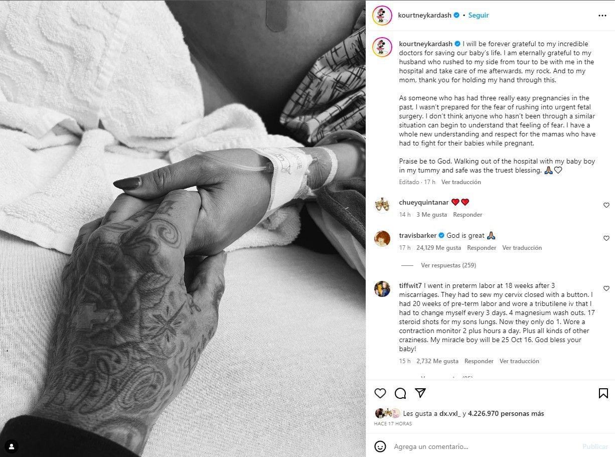 Kourtney Kardashian agradeció a los doctores, a su madre y a Travis Barker por apoyarla durante la cirugía para salvar la vida de su bebé
Foto: Instagram/Kourtney Kardashian