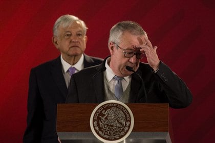 Carlos Urzúa aseguró que había falta de sustento en las decisiones de la administración (Foto: Cuartoscuro/Galo Cañas)