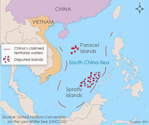La línea de nueve rayas delimita las aguas que China reclama como propias, donde se encuentran unas islotes disputados por otros países (Radio Free Asia)