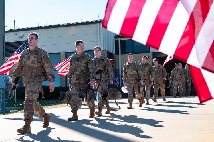 Paracaidistas del Ejército de EEUU en la base militar de Carolina del Norte (Timothy L Hale/ZUMA Wire/Shutterstock)