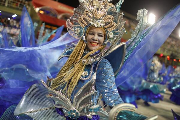 Una bailarina de Paraiso do Tuiuti ( REUTERS/Pilar Olivares)