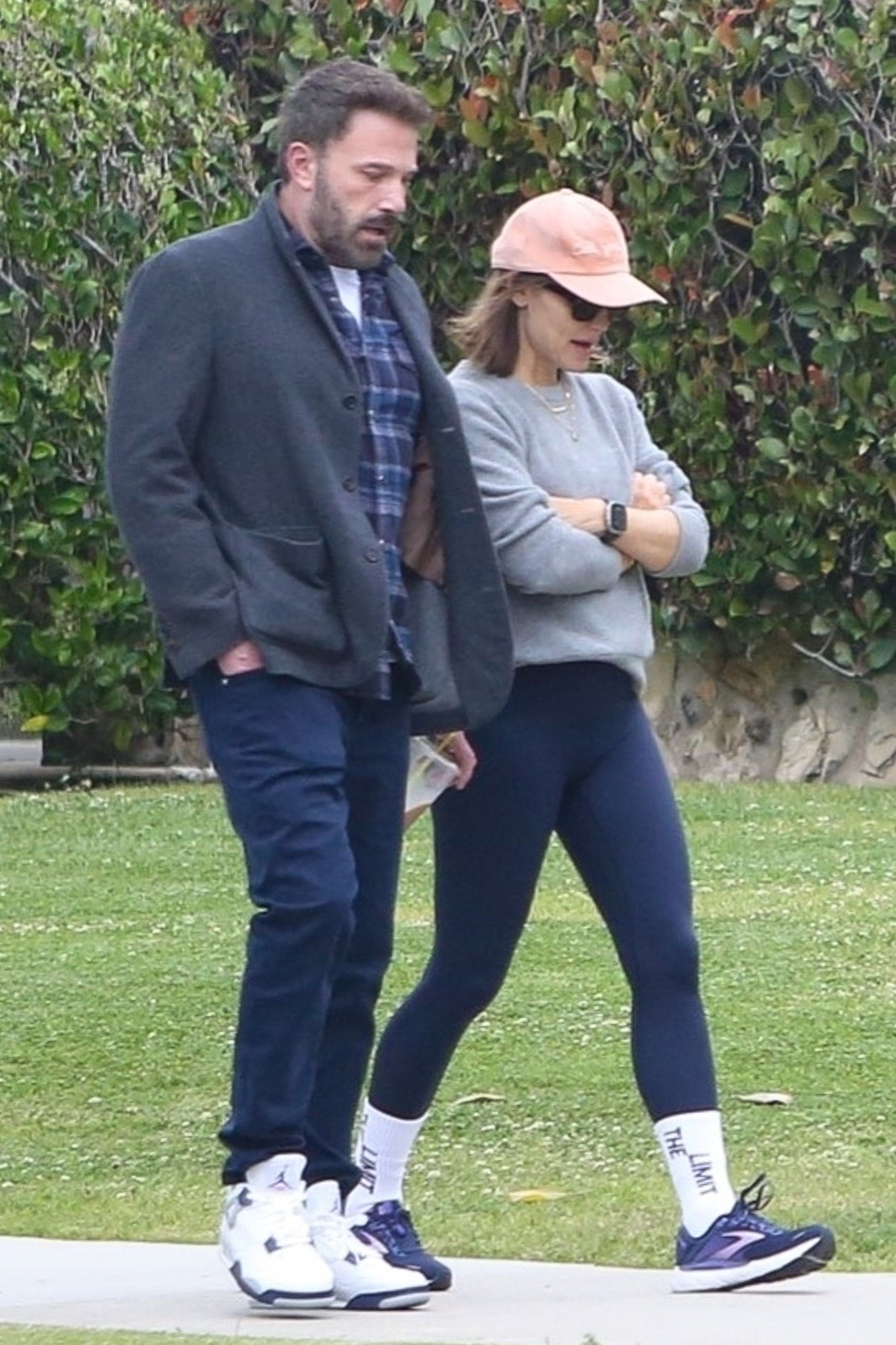 La pareja de ex esposos se reencontró en Italia cuando Ben Affleck fue a recoger a sus hijos para pasar una divertidas vacaciones.
Photo © 2023 Backgrid/The Grosby Group

