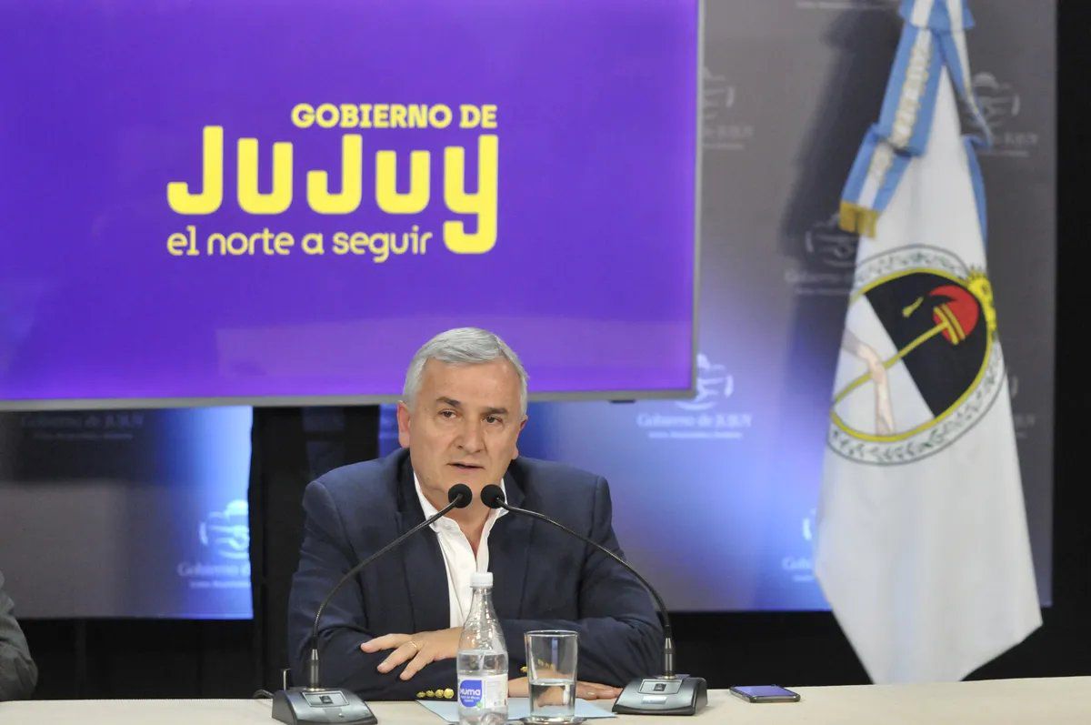 Gerardo Morales dio una conferencia de prensa en Jujuy para anunciar el desdoblamiento de las elecciones 