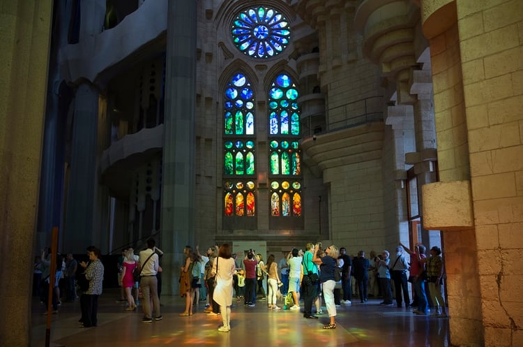Durante los últimos meses de su vida Antoni Gaudí vivió en el taller de la obra en la basílica, luego de más de una década de dedicarse exclusivamente a este proyecto. (AFP / JOSEP LAGO)