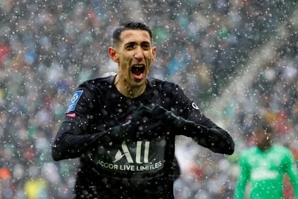 Ángel Di María tiene todo encaminado para extender su contrato con el PSG por un año más (REUTERS/Eric Gaillard)