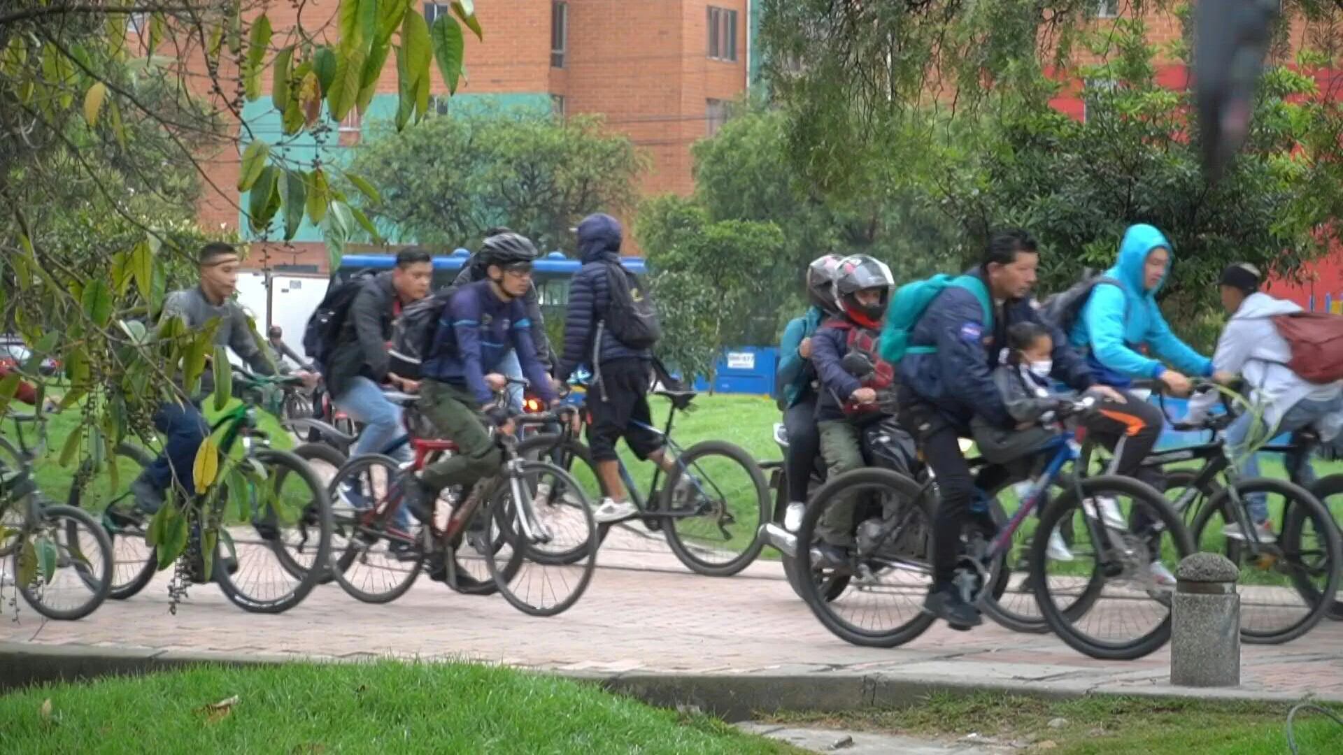 Ciclistas en Bogotá deben hacer registro o tendrán que pagar multa