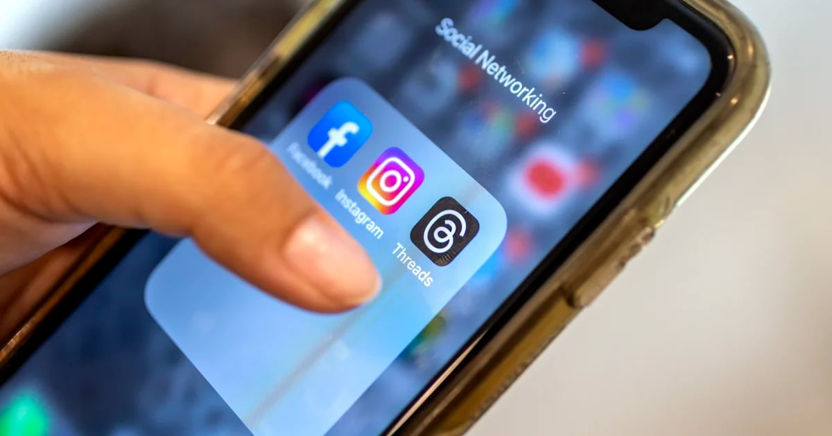 Instagram tuvo un fallo con vídeos antiguos, afectó a iPhone, Android y PC