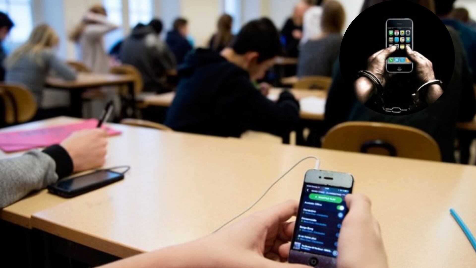 Гаджеты в школе закон. Школьник с телефоном. Школьник с телефоном. Ученик с телефоном на уроке. Мобильник в школе.