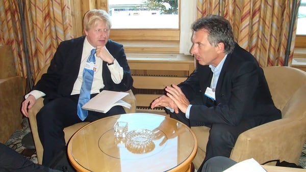 Mauricio Macri junto a Boris Johnson, en el 2009. Ambos eran alcaldes