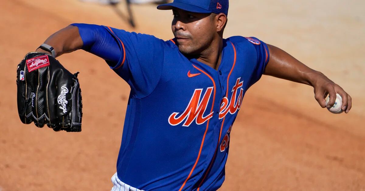 Mets: Quintana will miss half of the season due to surgery