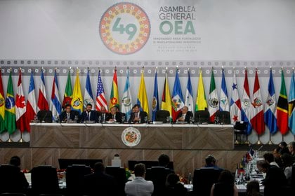 Fotografía tomada el 27 de junio de 2019 en la que se registró una toma general de la 49 Asamblea General de la OEA, en Medellín (Colombia). EFE/Luis Eduardo Noriega/Archivo
