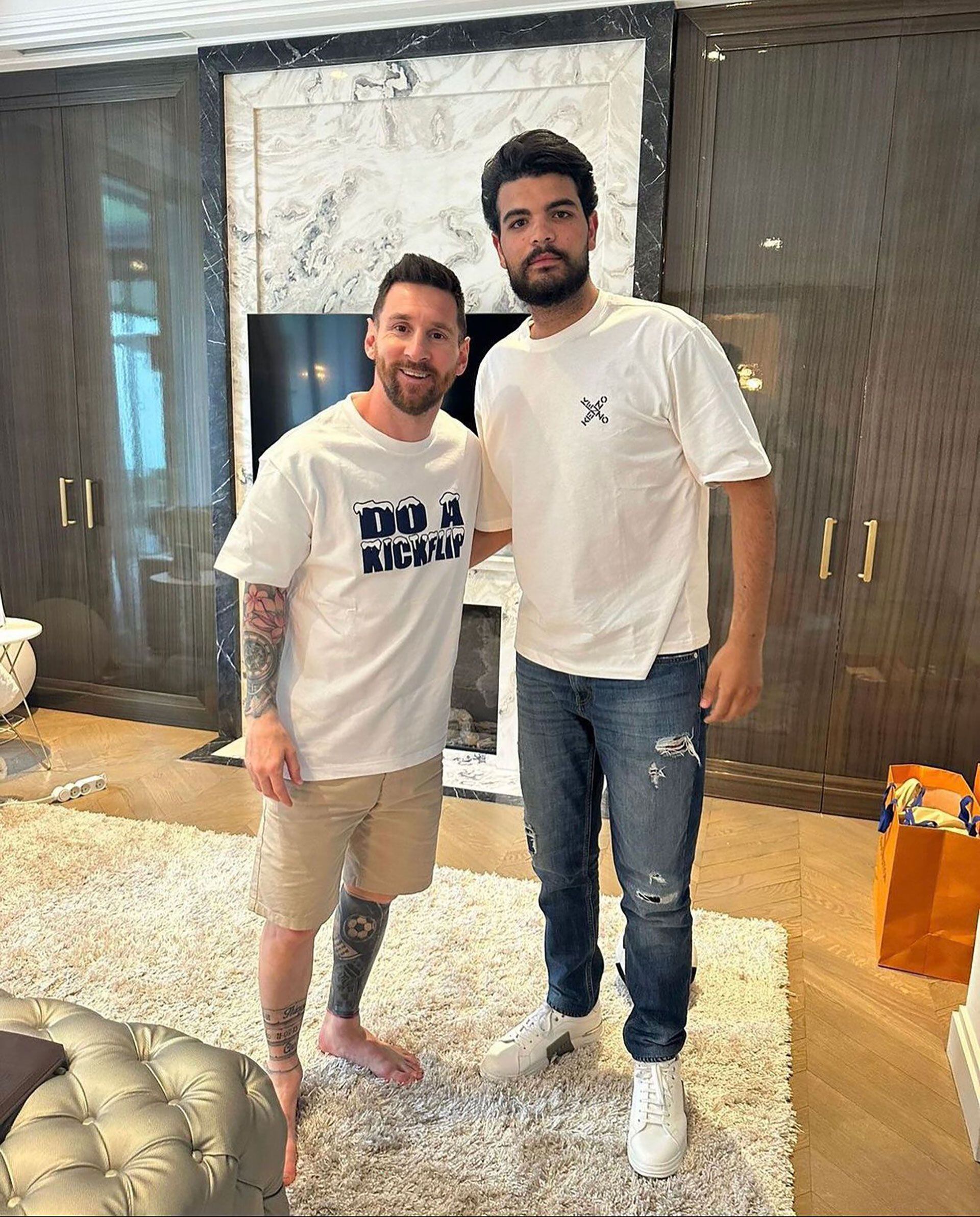 Cuántos euros cuesta la remera que usó Messi en su regreso a Argentina 