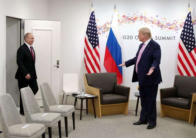 Trump y Putin se reunieron personalmente por última vez en el G20 en Osaka, Japón (Reuters)