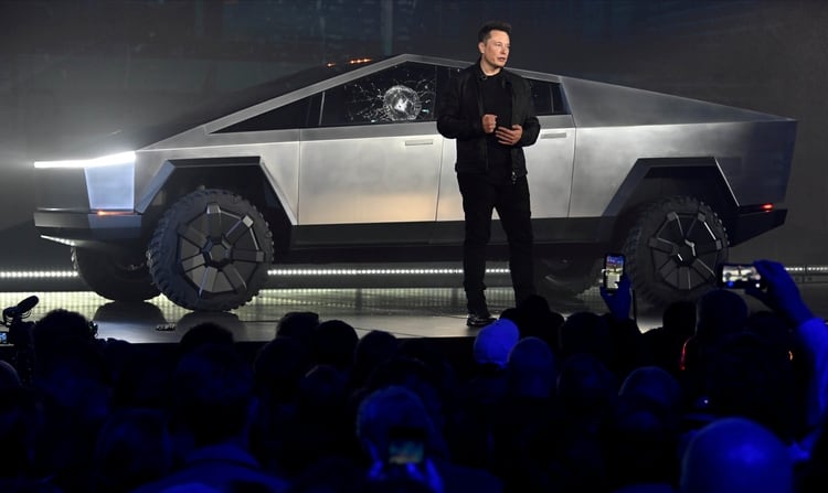 Elon Musk durante la presentación el año pasado de su Tesla Cybertruck.