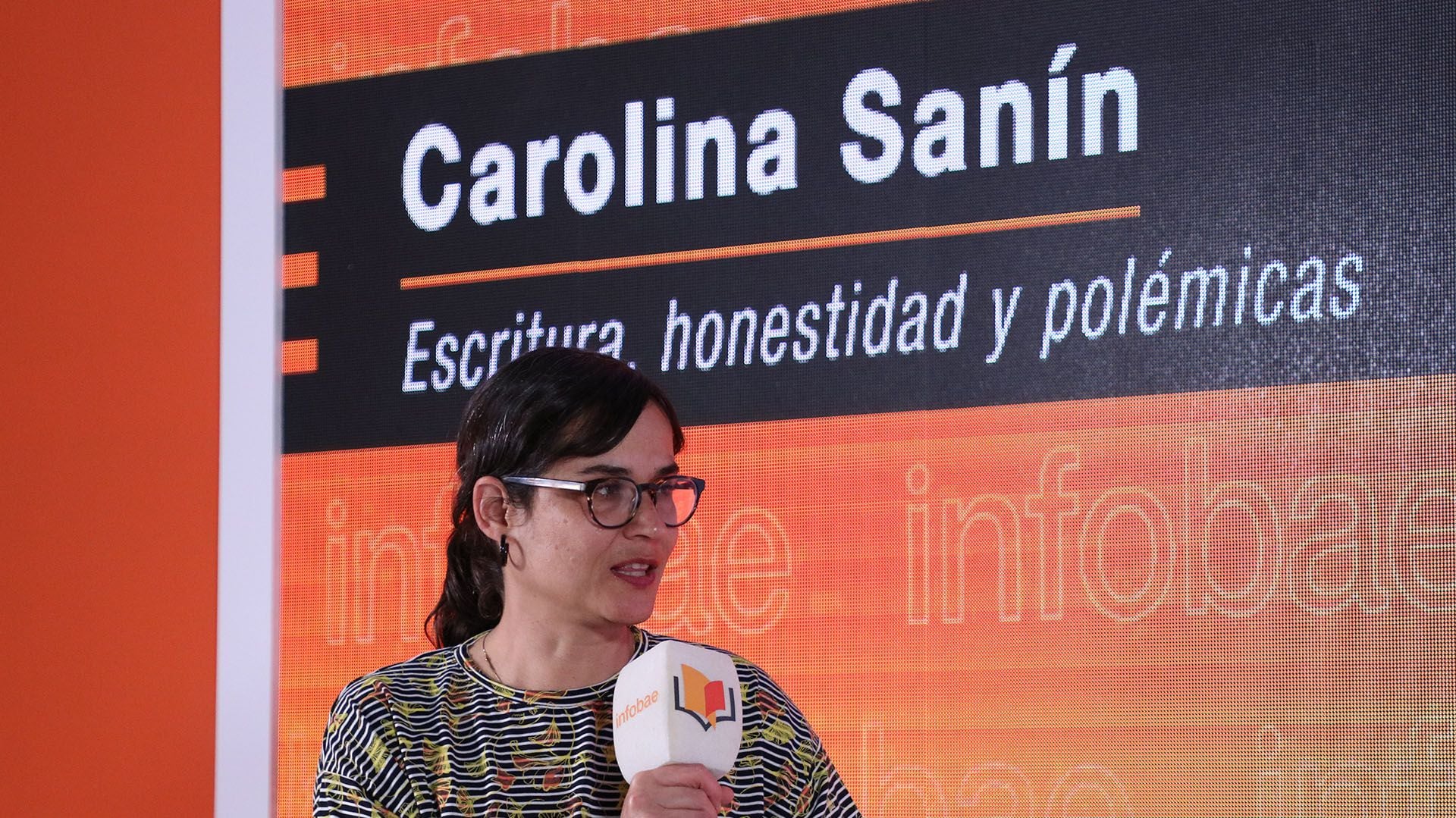 Feria del Libro 2022 - Carolina Sanín