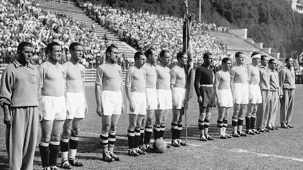 La Selección de Italia de 1934 contó con la presencia de cuatro argentinos: Luis Monti, Atilio Demaría, Enrique Guaita y Raimundo Orsi