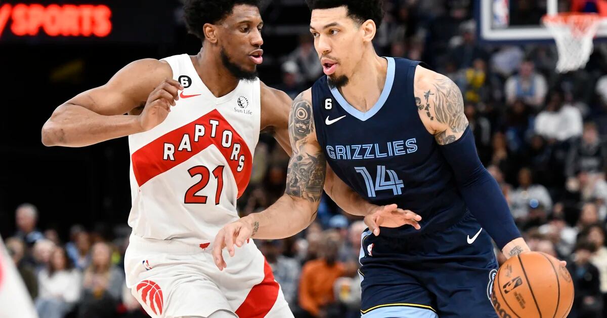 AP source: Cavs close to signing Danny Green