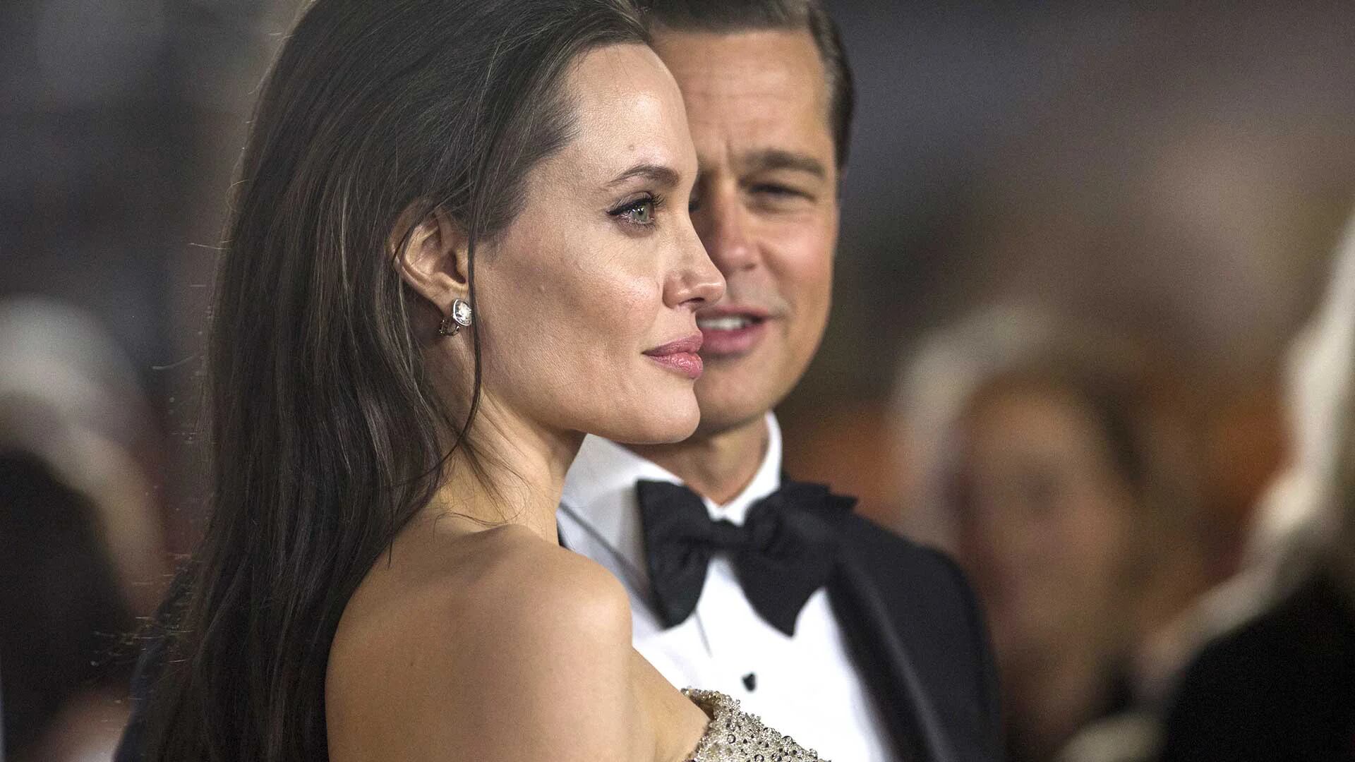 Angelina Jolie y Brad Pitt (Reuters)