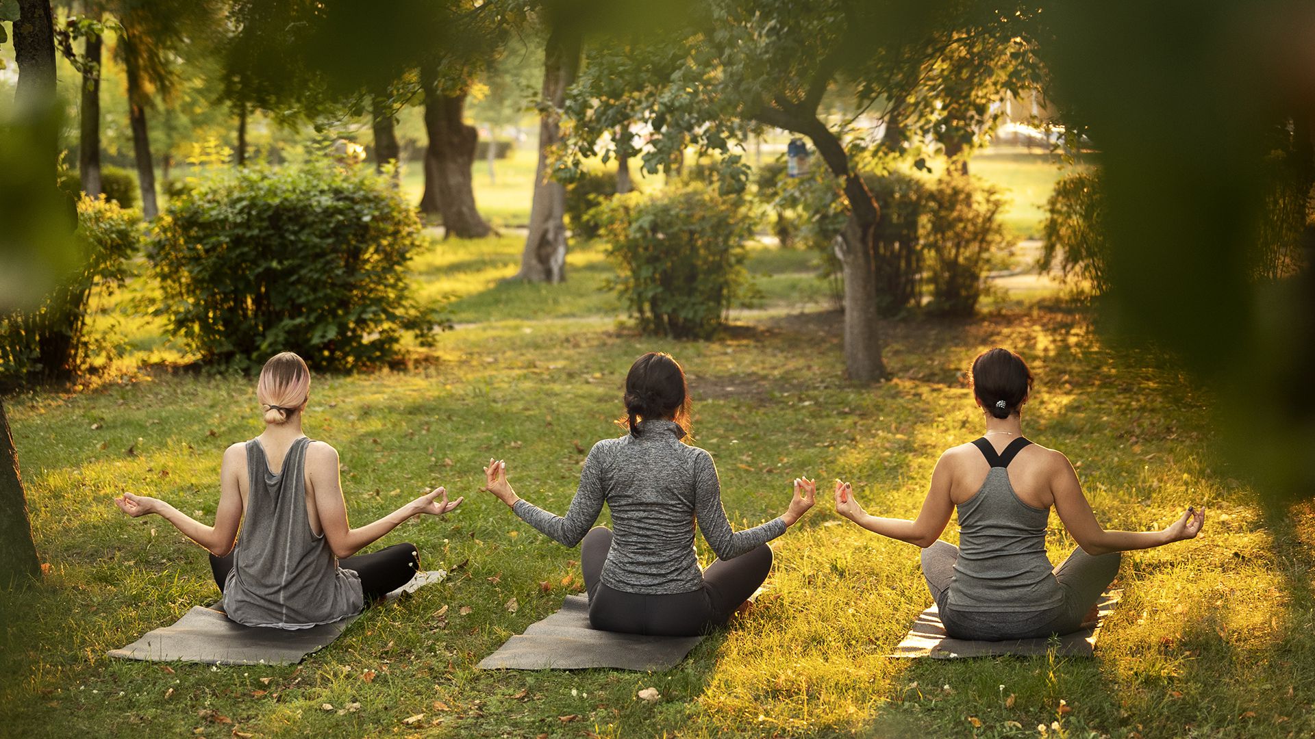 En los pacientes con cáncer pasar mucho tiempo en reposo o de forma sedentaria puede provocar debilidad muscular y disminución en el rango de movimientos (Freepik)