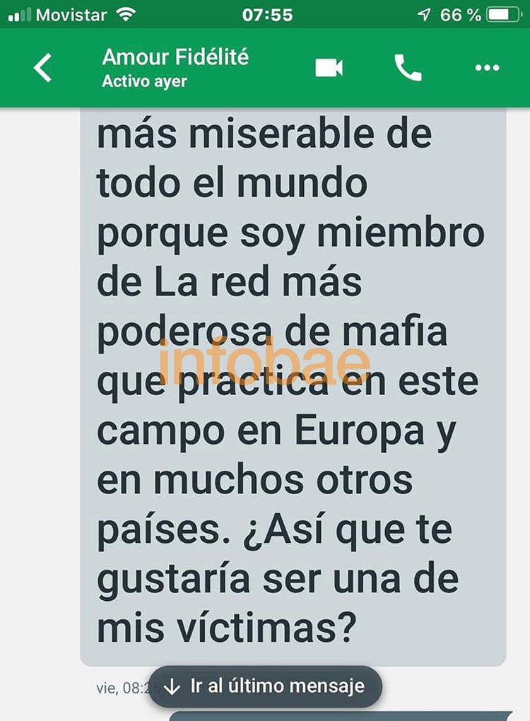 Denuncié el hecho ante la Unidad Fiscal especializada en Ciberdelincuencia (UFECI) a cargo de Horacio Azzolín. El fiscal tomó la de denuncia e hizo copia de todo el material que tenía en mi teléfono y que acreditaba la extorsión