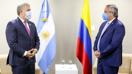 El Presidente junto a Ivan Duque, presidente de Colombia