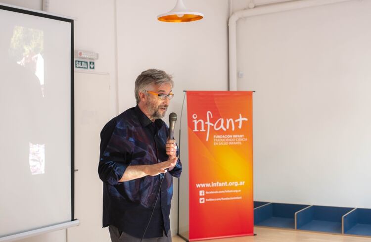 Polack creó la Fundación Infant, una organización sin fines de lucro que cuenta con el apoyo de la Fundación Bill & Melinda Gates, el Molecular Research Council de Inglaterra, el Instituto Nacional de Salud de Estados Unidos y el Conicet argentino