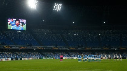 El estadio del Napoli lleva oficialmente el nombre de Diego Armando Maradona (REUTERS)