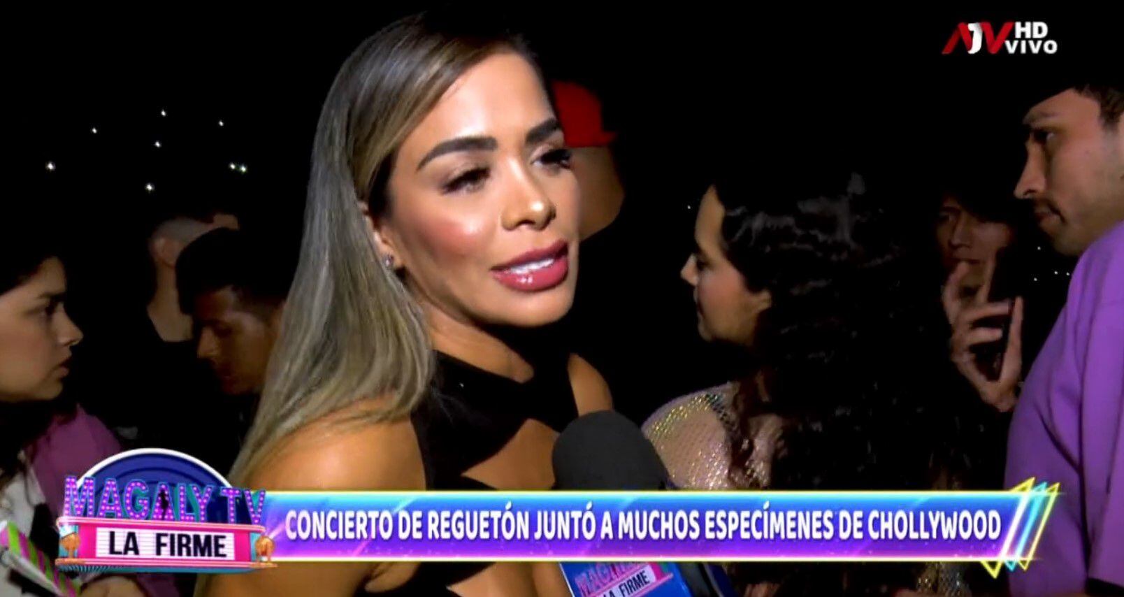 Vanessa López celebra en concierto de reguetón. (Captura: Magaly TV La Firme)