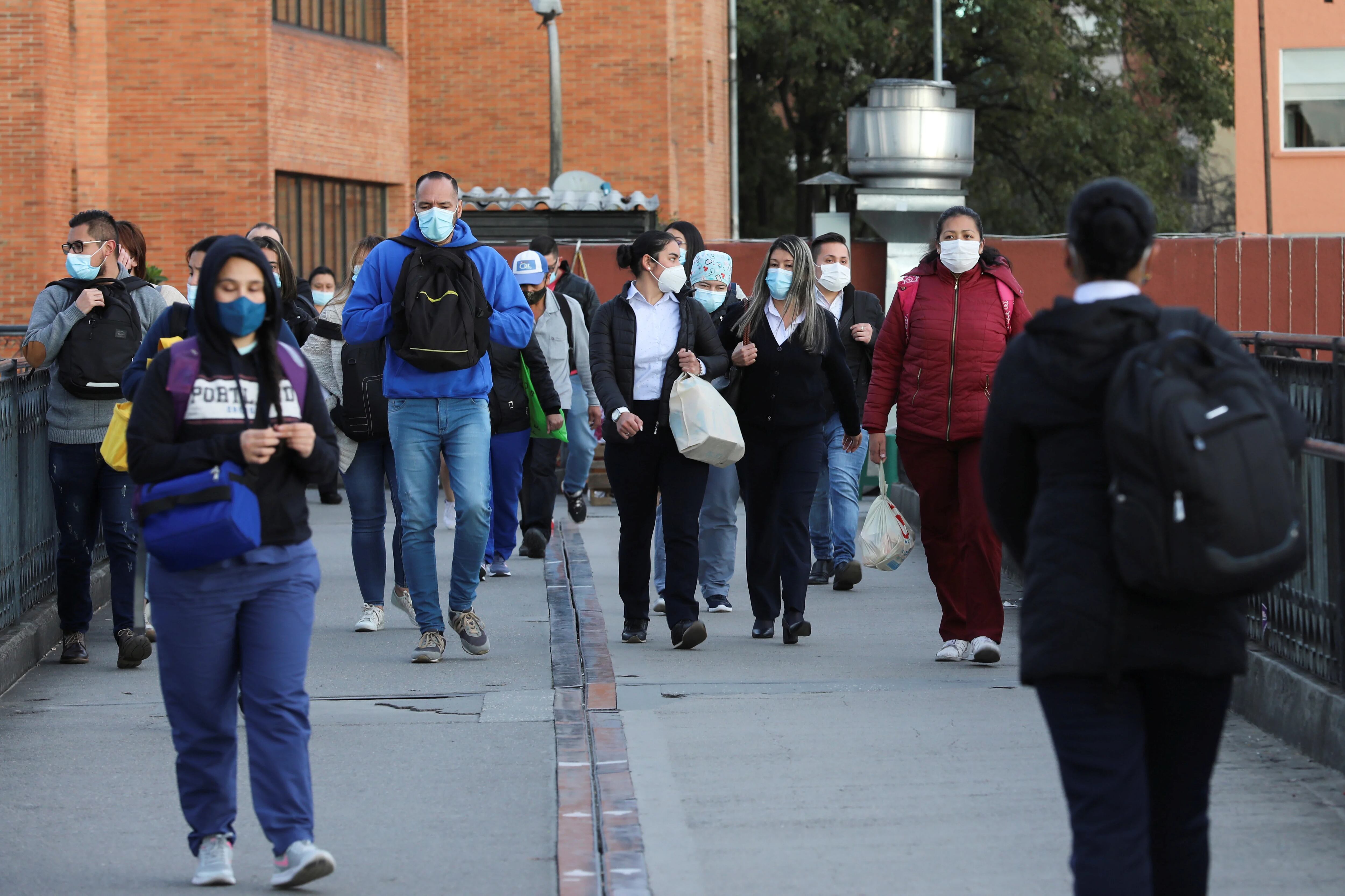 Colombia registra 15.795 nuevos casos de covid-19, este 9 de enero: Bogotá vuelve a batir su récord de contagios diarios