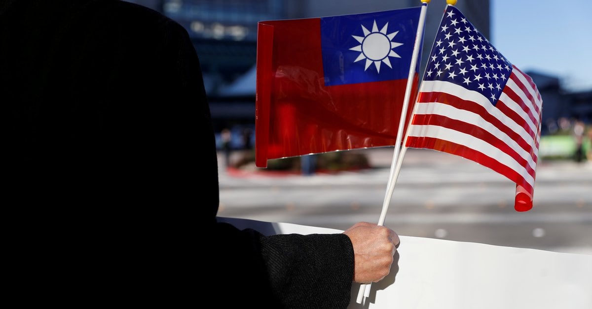 In the midst of recent tensions with China, the United States has announced that it will increase its contacts with Taiwan