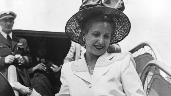 Eva Duarte de Perón mantuvo una difícil relación con las Sociedades de Beneficencia en tiempos de grandes cambios en los roles del Estado