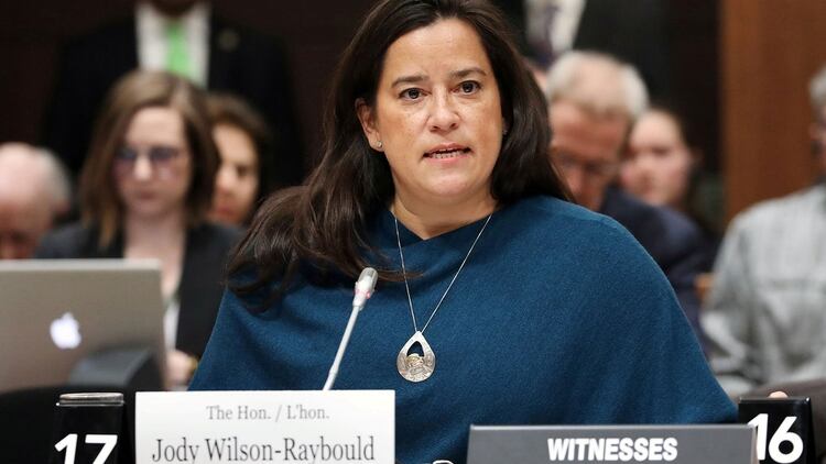 Jody Wilson-Raybould, la ex fiscal general de CanadÃ¡ que puso en aprietos a Trudeau (Reuters)