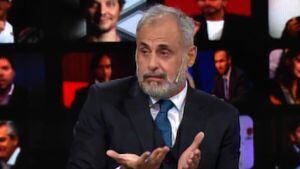 La respuesta de Jorge Rial a Horacio Cabak: “Si te vas a hacer el Batman, planchate el traje”