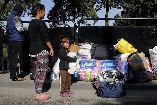 Un grupo de venezolanos se preparaba para ser trasladado a un albergue el pasado martes 13 de noviembre (EFE)