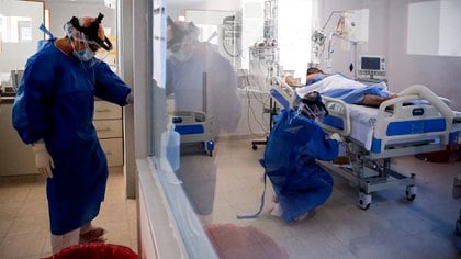 En Argentina hay 5.426 personas con coronavirus internadas en terapia intensiva
