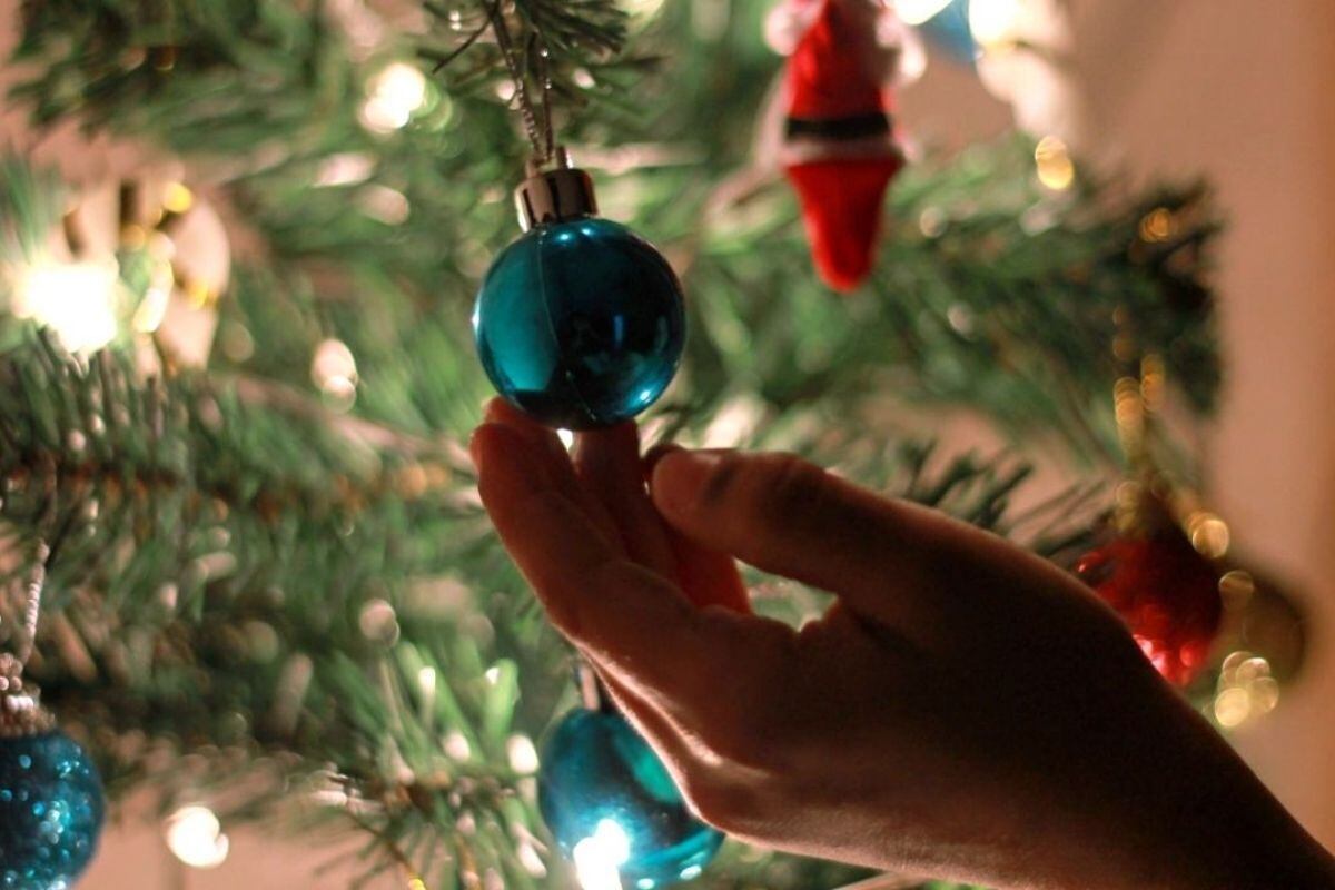 ¿Cómo adornar tu árbol de Navidad según tu signo zodiacal?