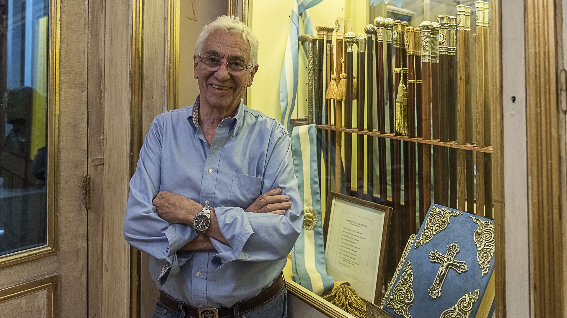 Empezó a trabajar como un juego y se convirtió en el mejor en lo suyo: Juan  Carlos Pallarols, el orfebre que brilla en el mundo - Infobae