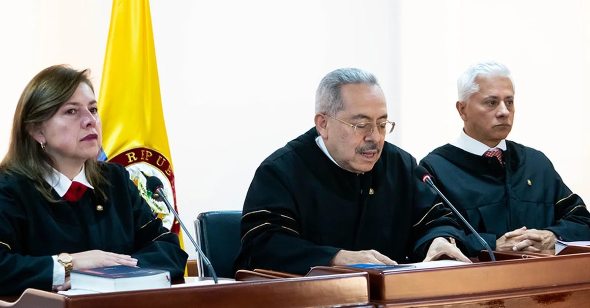 The former governor of Putumayo is condemned for irregularities in the signing of the agreement