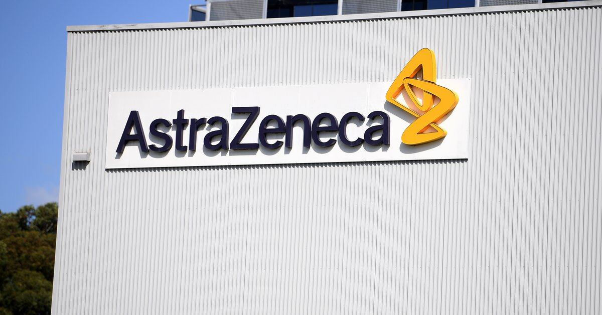 Australia approves AstraZeneca vaccine