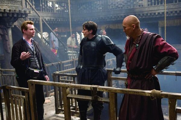 El traje que utiliza Christian Bale en “Batman: el comienzo” se creó con materiales militares.