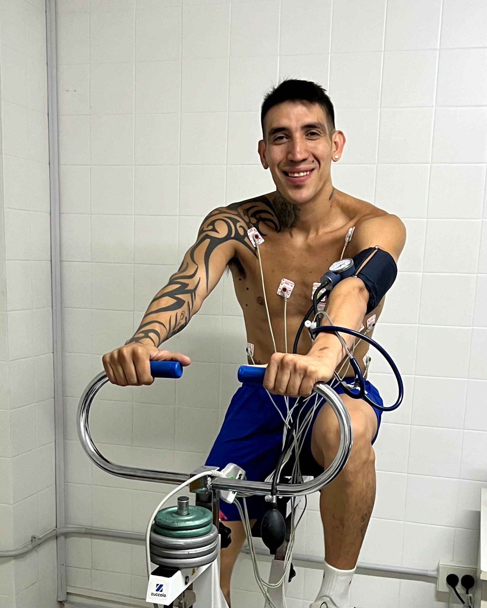 Ricardo Centurión durante la revisión médica de Vélez 