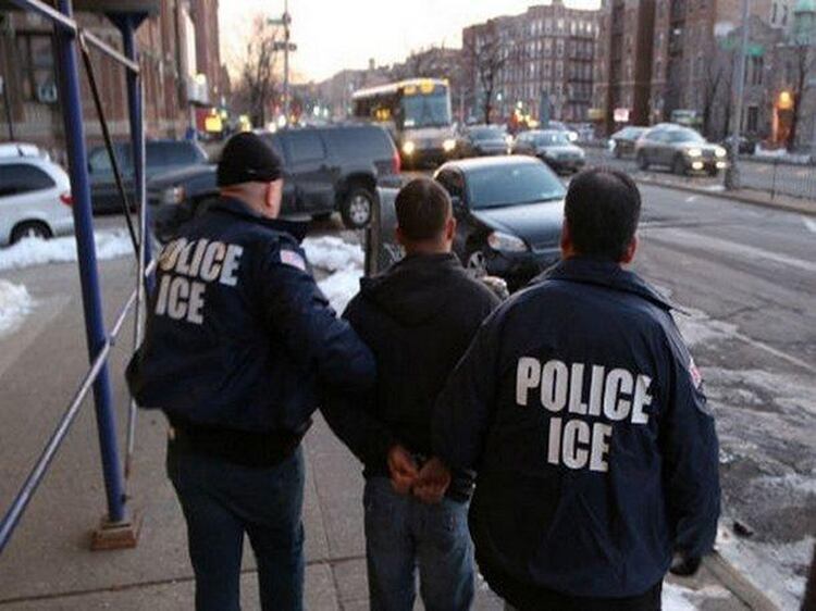 Los arrestos y las deportaciones de migrantes en EEUU han aumentado durante el gobierno de Trump