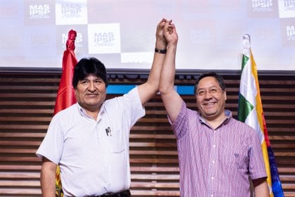El ex presidente de Bolivia Evo Morales y el actual mandatario boliviano Luis Arce (JULIETA FERRARIO/ZUMA PRESS/CONTACTOPHOTO/Archivo)
