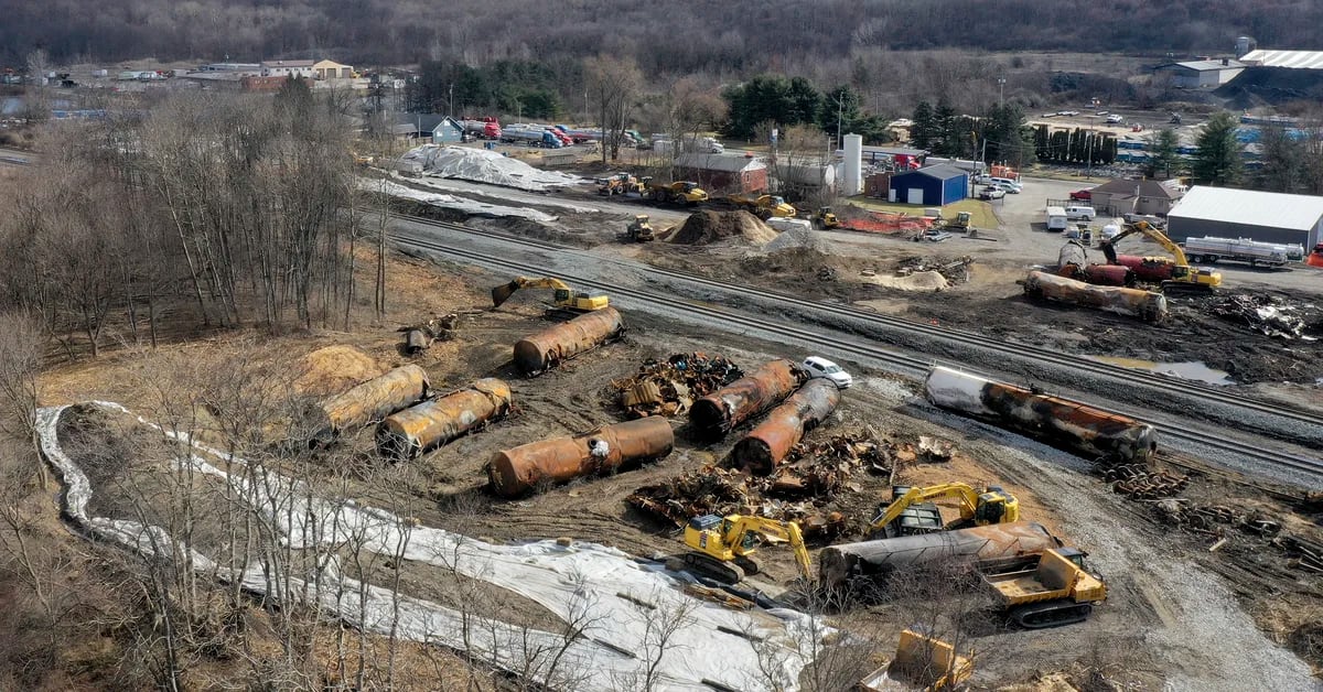 United States: Investigation into a company after a derailment in Ohio