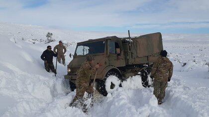 Durante el proceso de movilización del Unimog varado