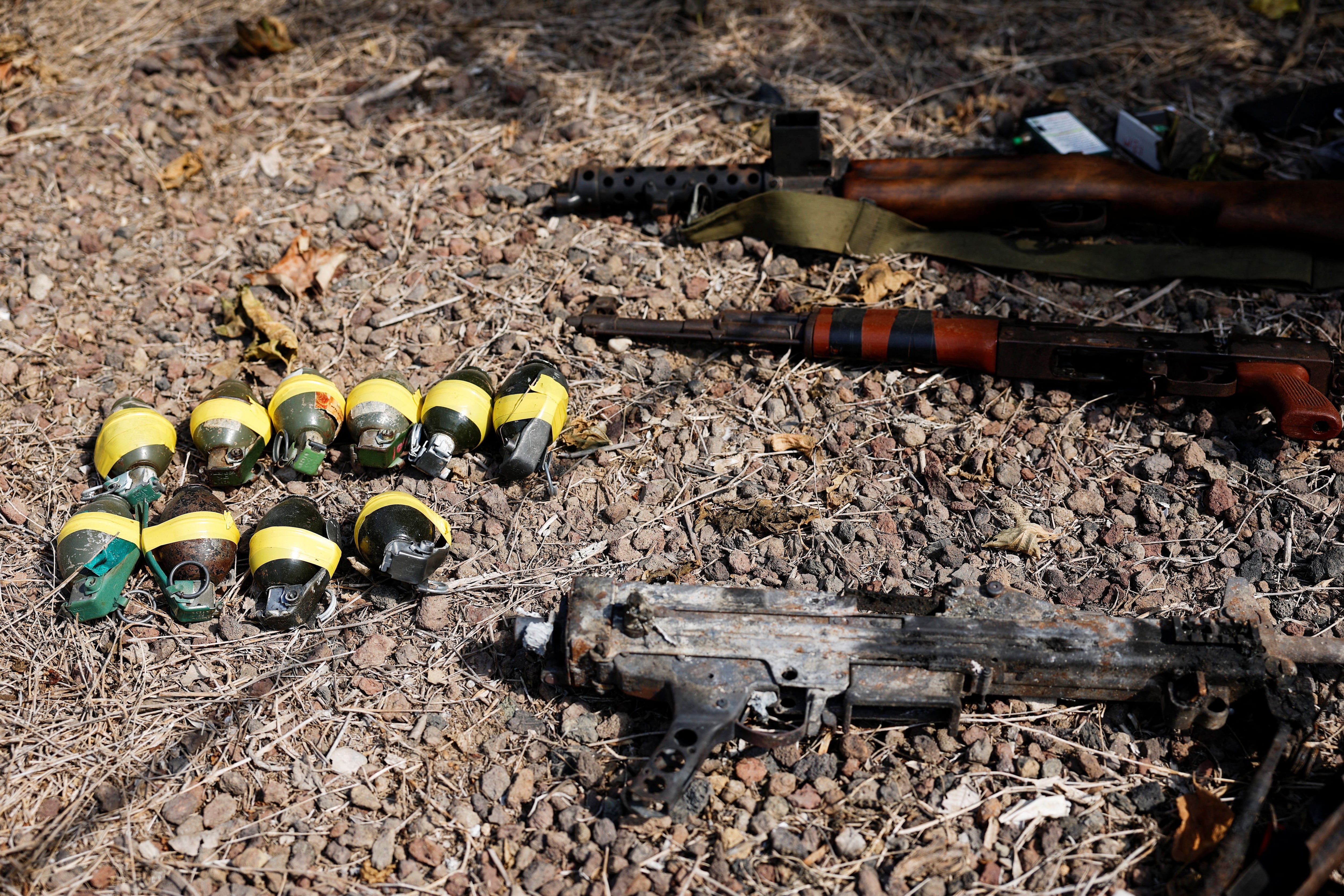 Armas recolectadas en Israel tras el ataque de Hamas (Reuters)