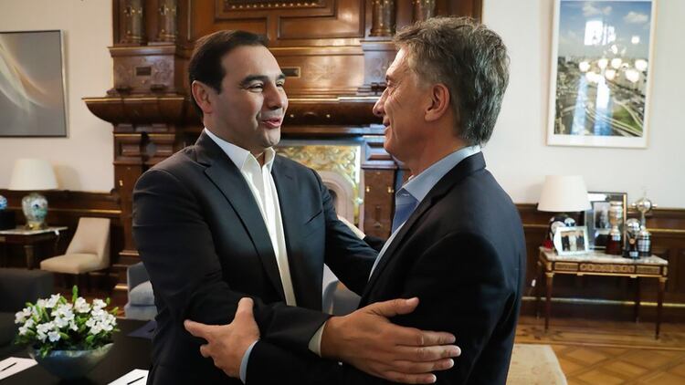 Gustavo Valdés y Mauricio Macri en la Casa Rosada (@mauriciomacri)