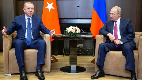 El presidente turco Recep Erdogan y su par ruso Vladimir Putin, en Sochi(Reuters)